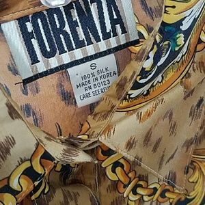Striking silk print shirt from Forenza, Size Small